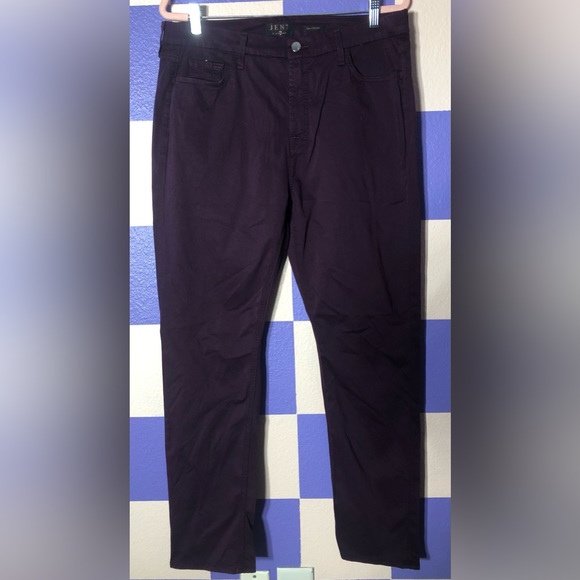 NWOT 7 For All Mankind Jen 7 Sateen Slim Straight Leg Jeans in Plum - Picture 2 of 8